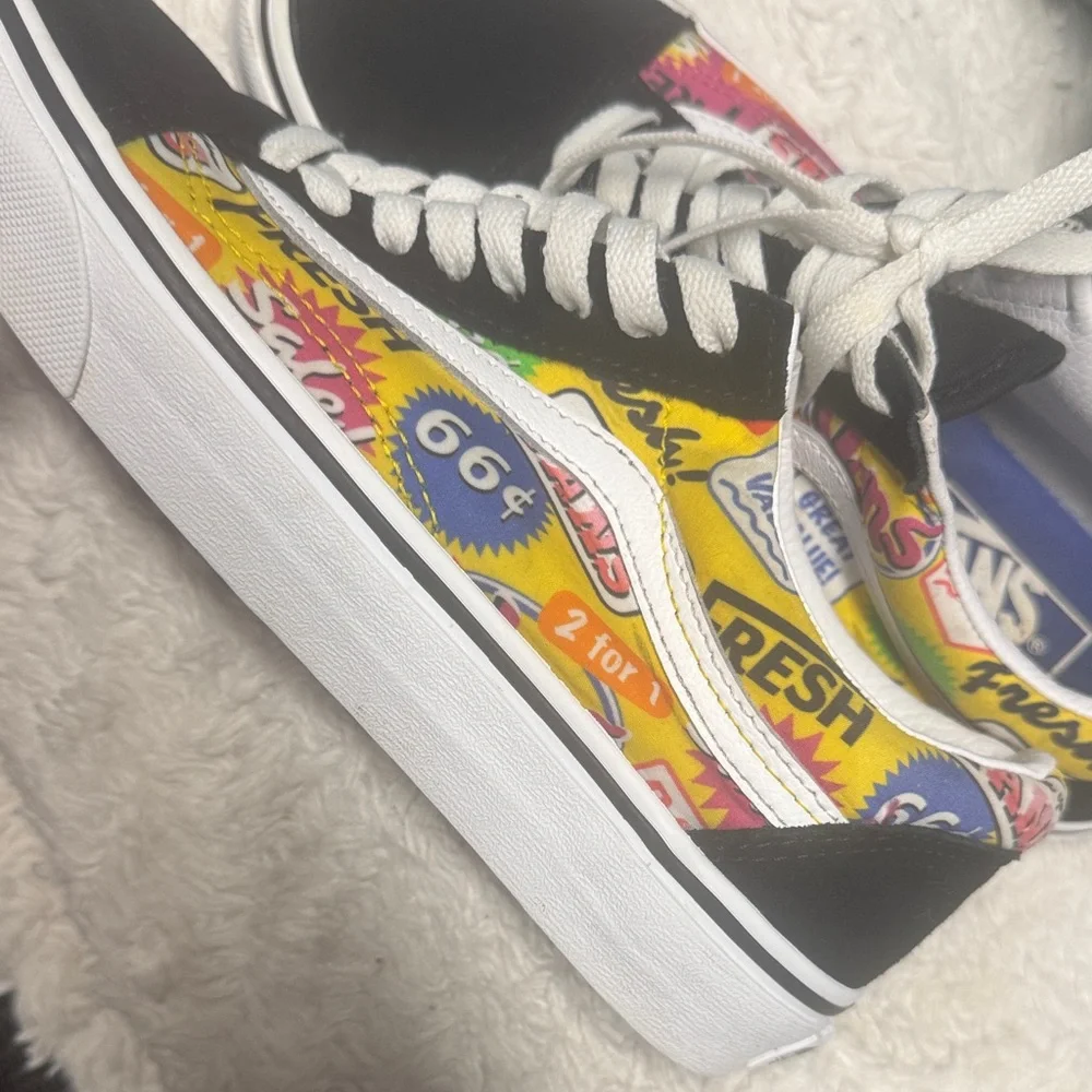 Vans Black and White Sneakers with Colorful Graphic Accents - Picture 2 of 6